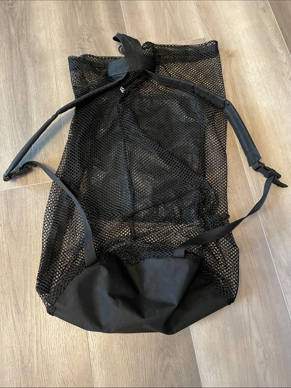 Black Mesh Gear Travel Laundry Bag with Carry Handle